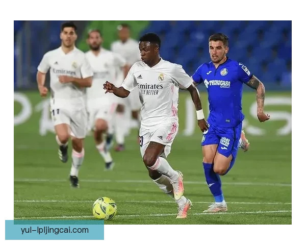 佛罗伦萨重返欧战再引争议之声